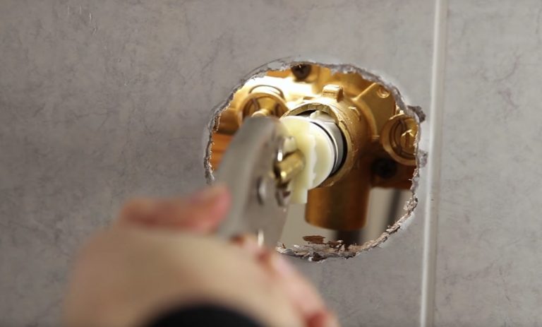 How to Replace a Shower Cartridge: Step by Step - Shower Maestro